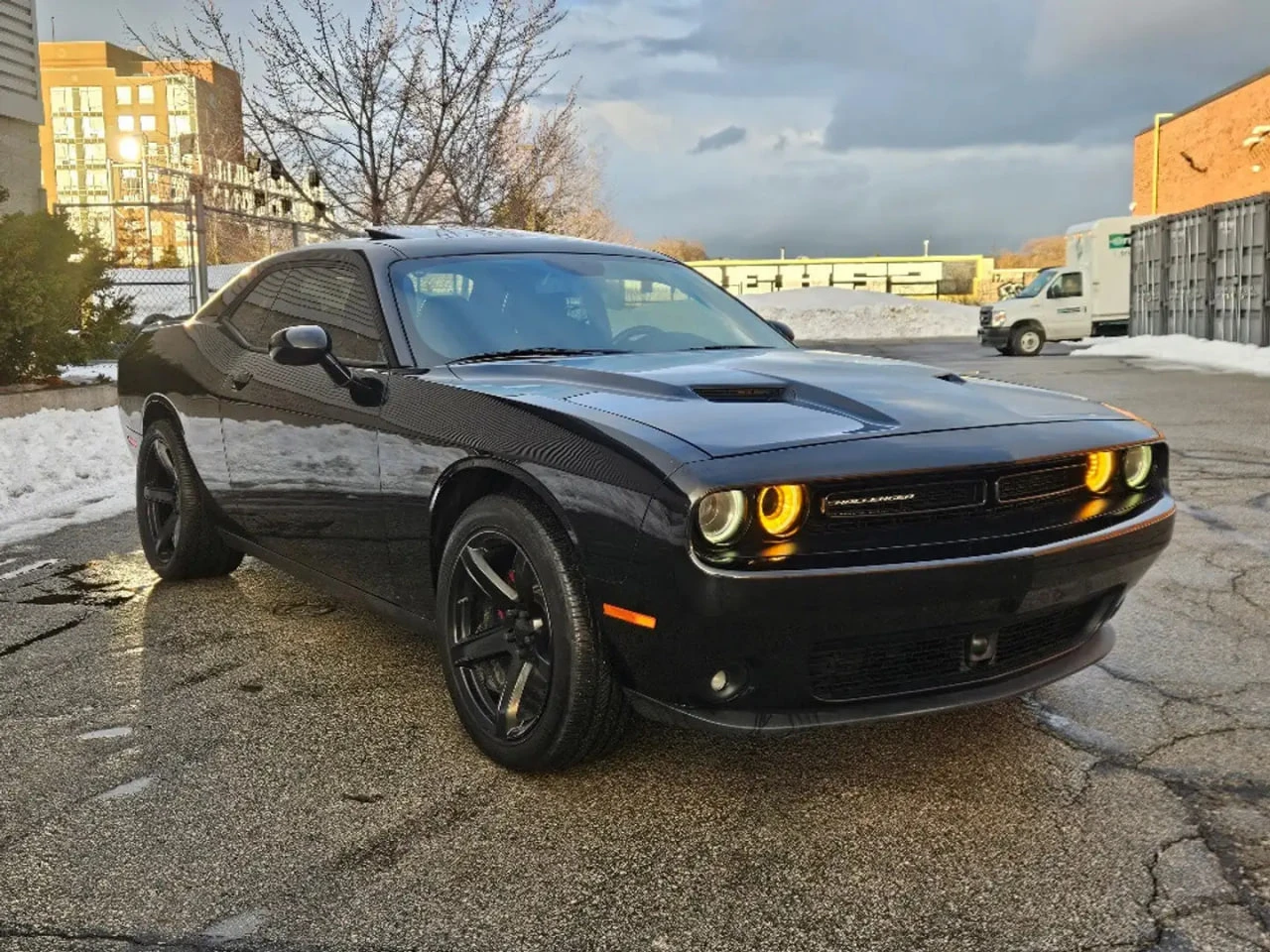 Dodge Challenger SXT PLUS| NAVI| ШИБИДАХ| КОЖЕН САЛОН, снимка 6 - Автомобили и джипове - 54594417