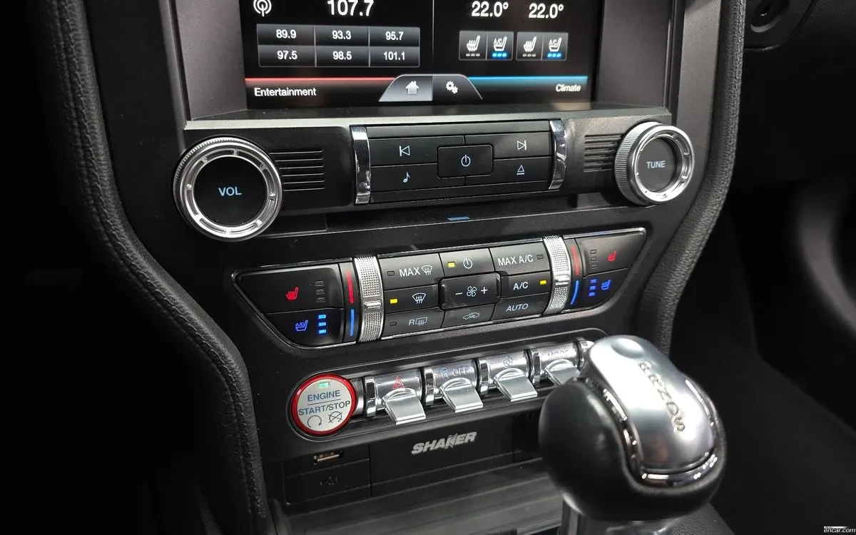 Ford Mustang 2.3L V6, снимка 16 - Автомобили и джипове - 54624067