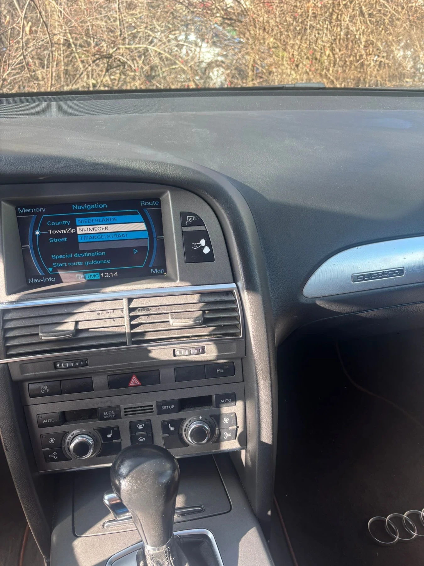 Audi A6, снимка 3 - Автомобили и джипове - 54810385