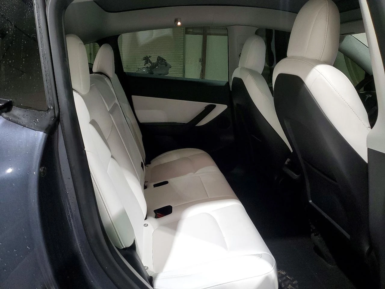 Tesla Model Y LONG RANGE DUAL MOTOR ALL-WHEEL DRIVE* Performance, снимка 9 - Автомобили и джипове - 54882424