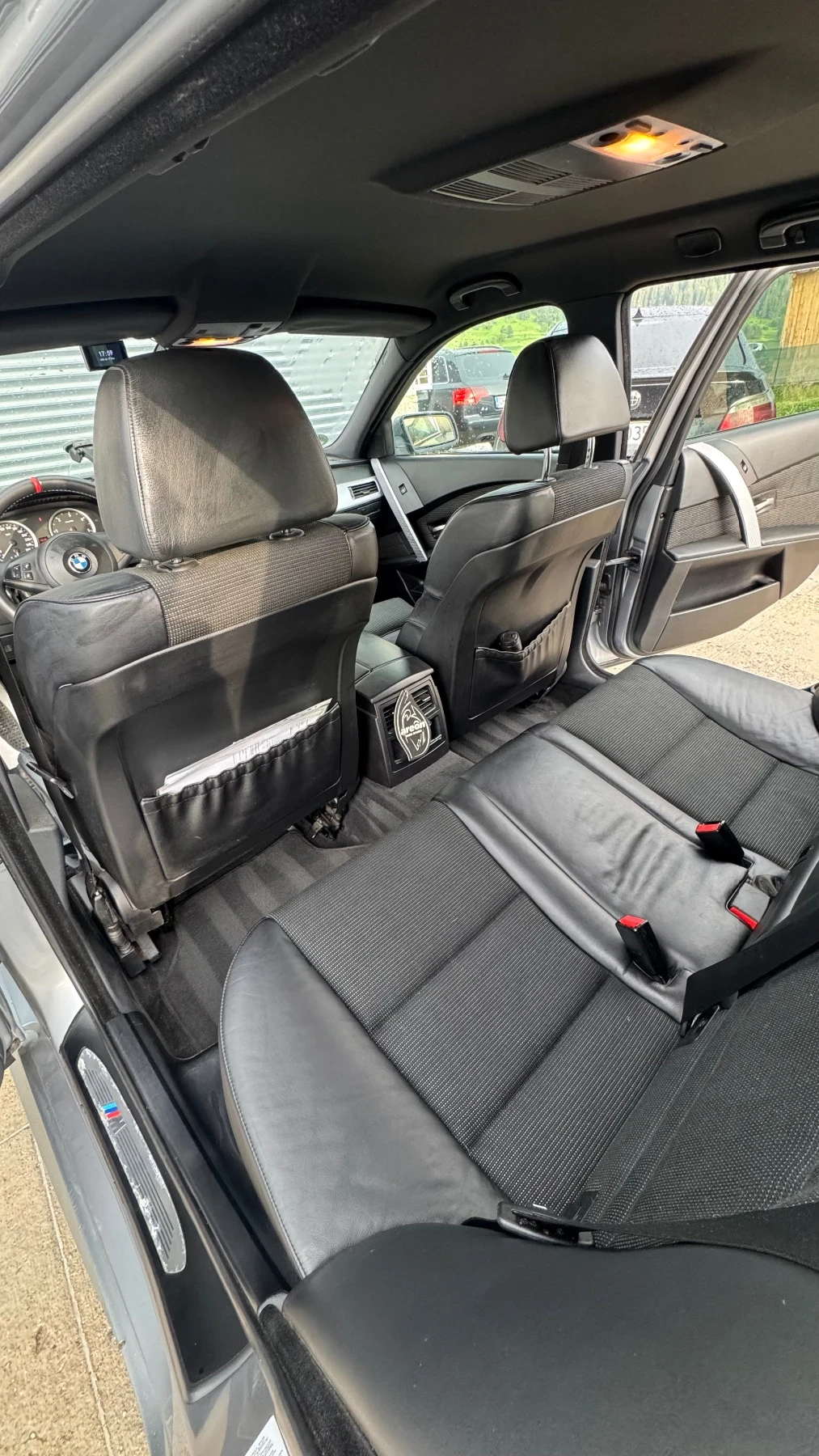BMW 530 M-пакет, 408кс 880нм нов мотор, снимка 6 - Автомобили и джипове - 54894407