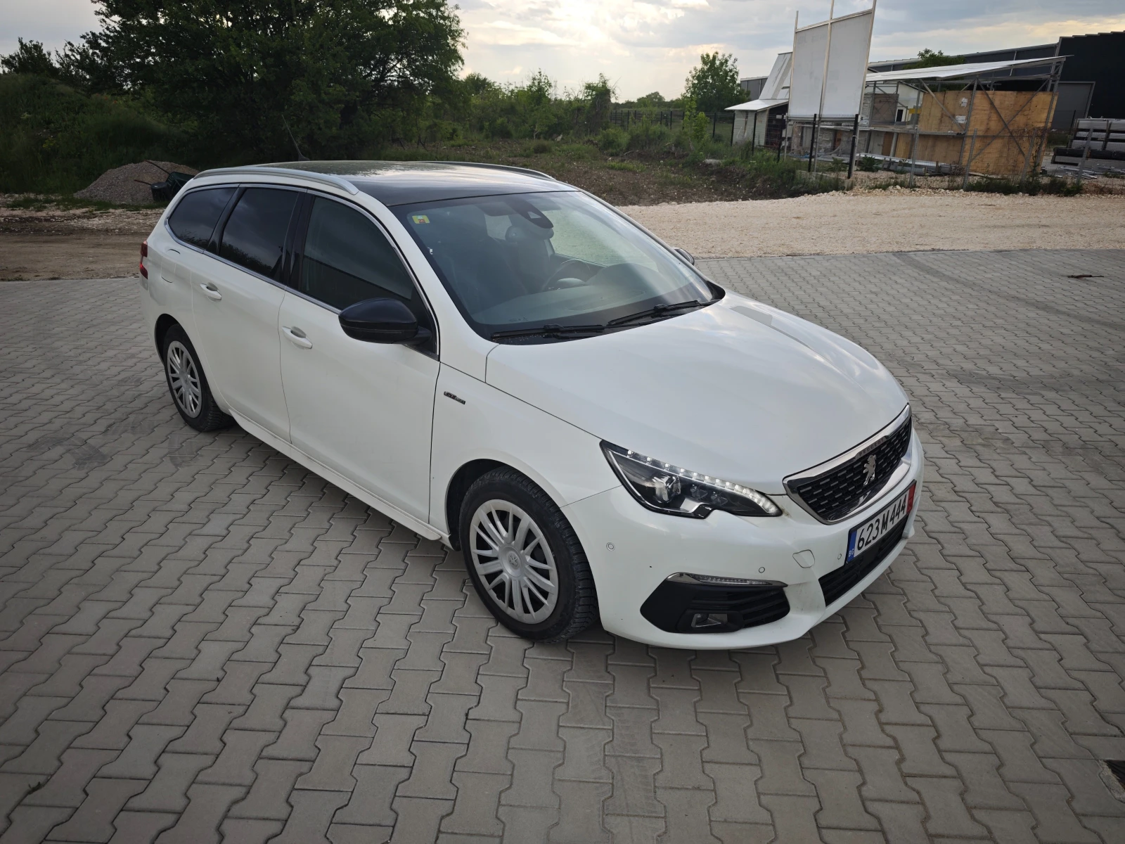 Peugeot 308 SW, GT-line, 2018г., снимка 3 - Автомобили и джипове - 55117392