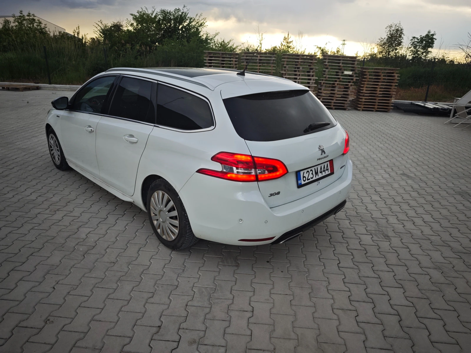 Peugeot 308 SW, GT-line, 2018г., снимка 5 - Автомобили и джипове - 55117392