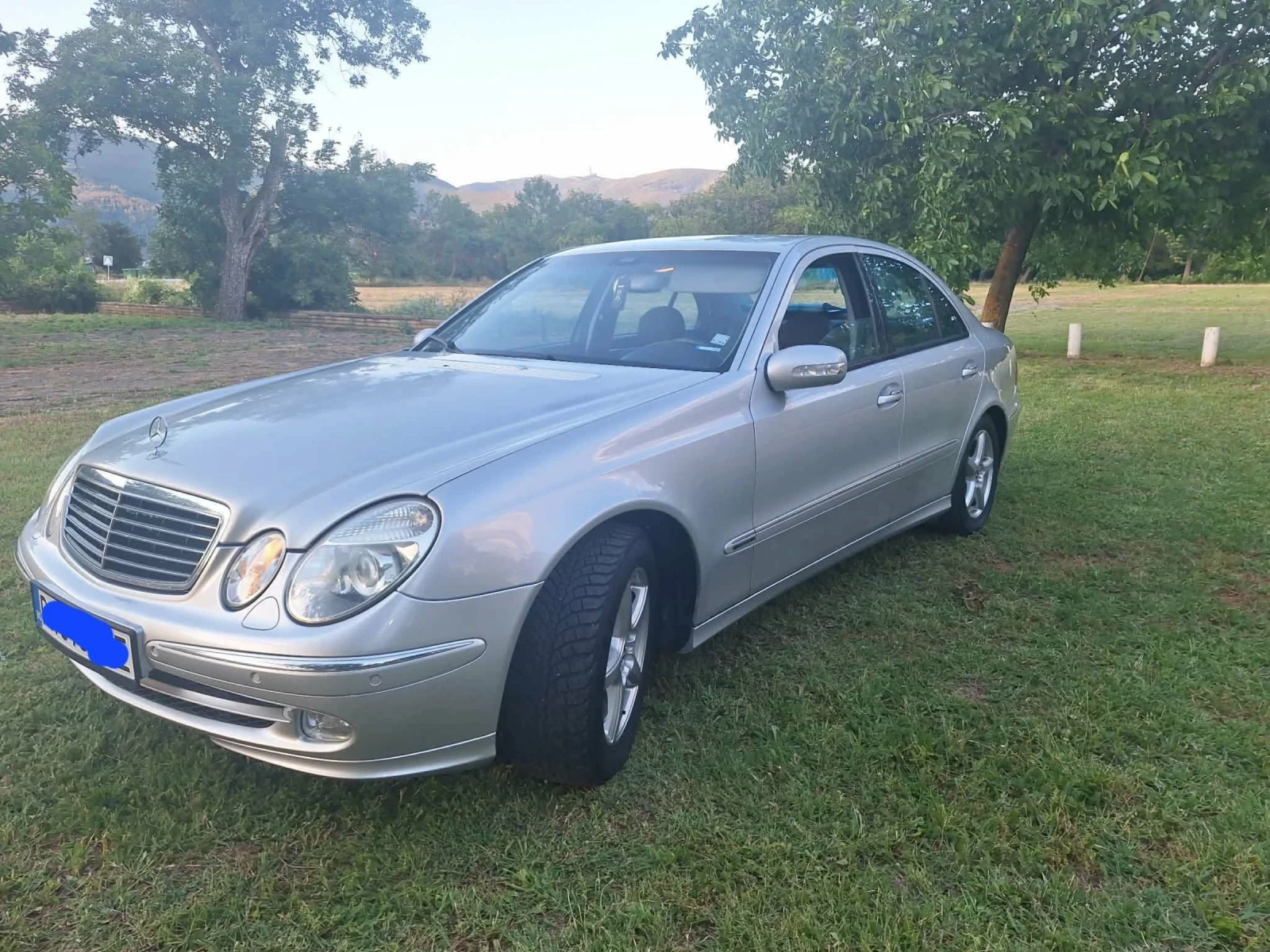 Mercedes-Benz E 270, снимка 2 - Автомобили и джипове - 55159541