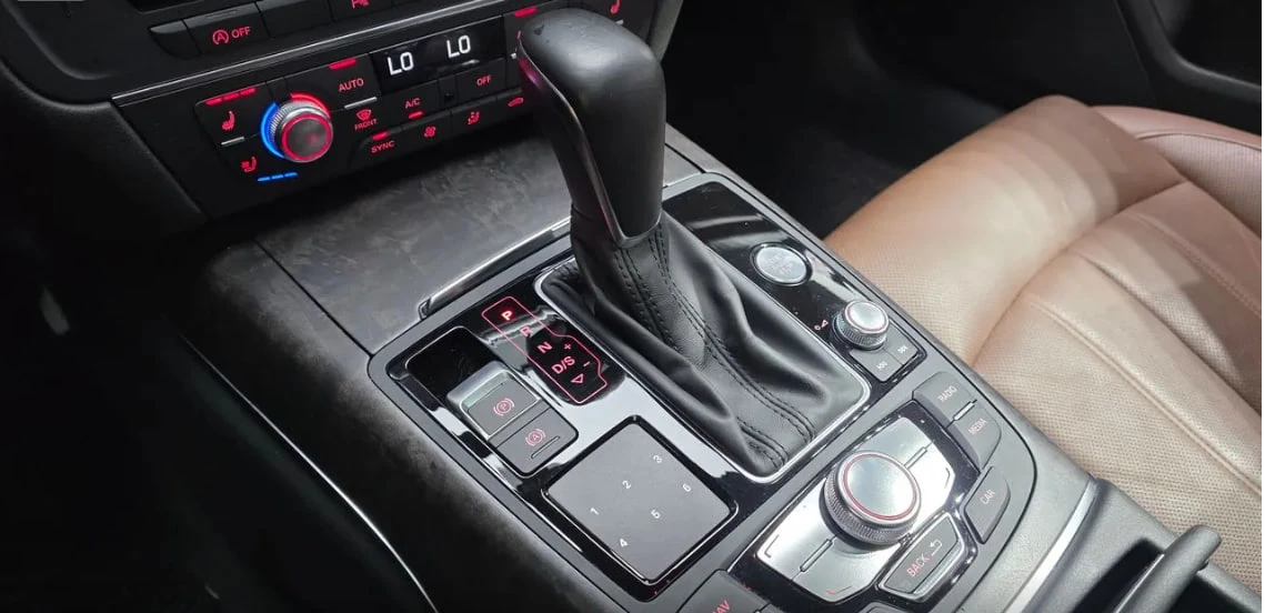 Audi A6 * АВТО КРЕДИТ* ЦЕНА ДО БГ * , снимка 10 - Автомобили и джипове - 55456987