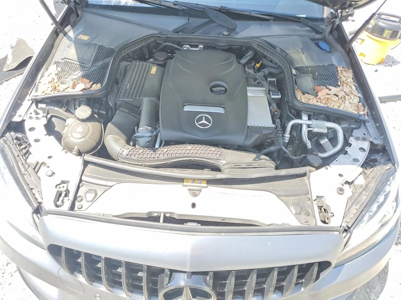Mercedes-Benz C 300 2.0l, снимка 11 - Автомобили и джипове - 55465532