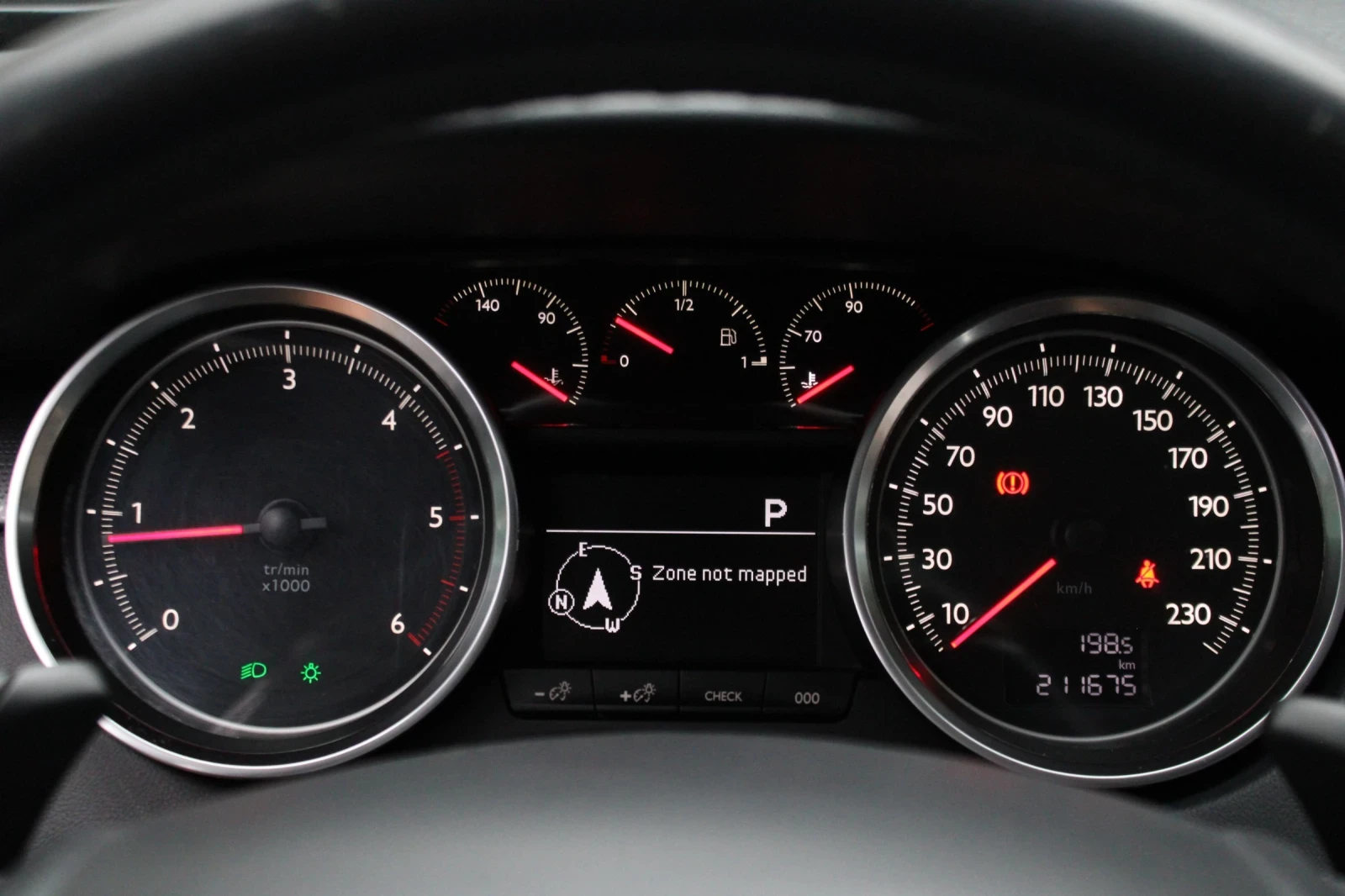 Peugeot 508 2.0HDI 180 ALLURE, снимка 14 - Автомобили и джипове - 56202626