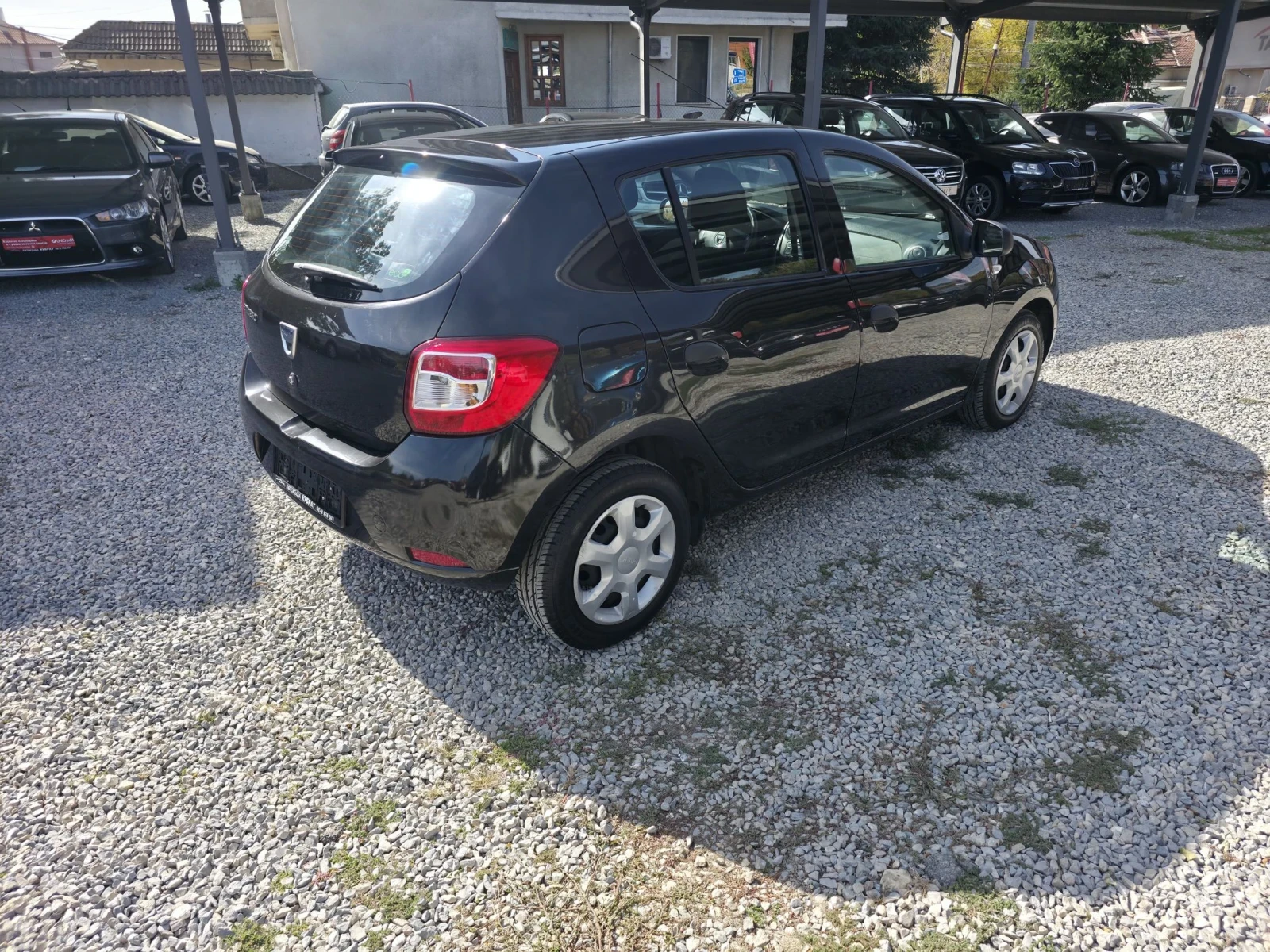 Dacia Sandero, снимка 11 - Автомобили и джипове - 56465092