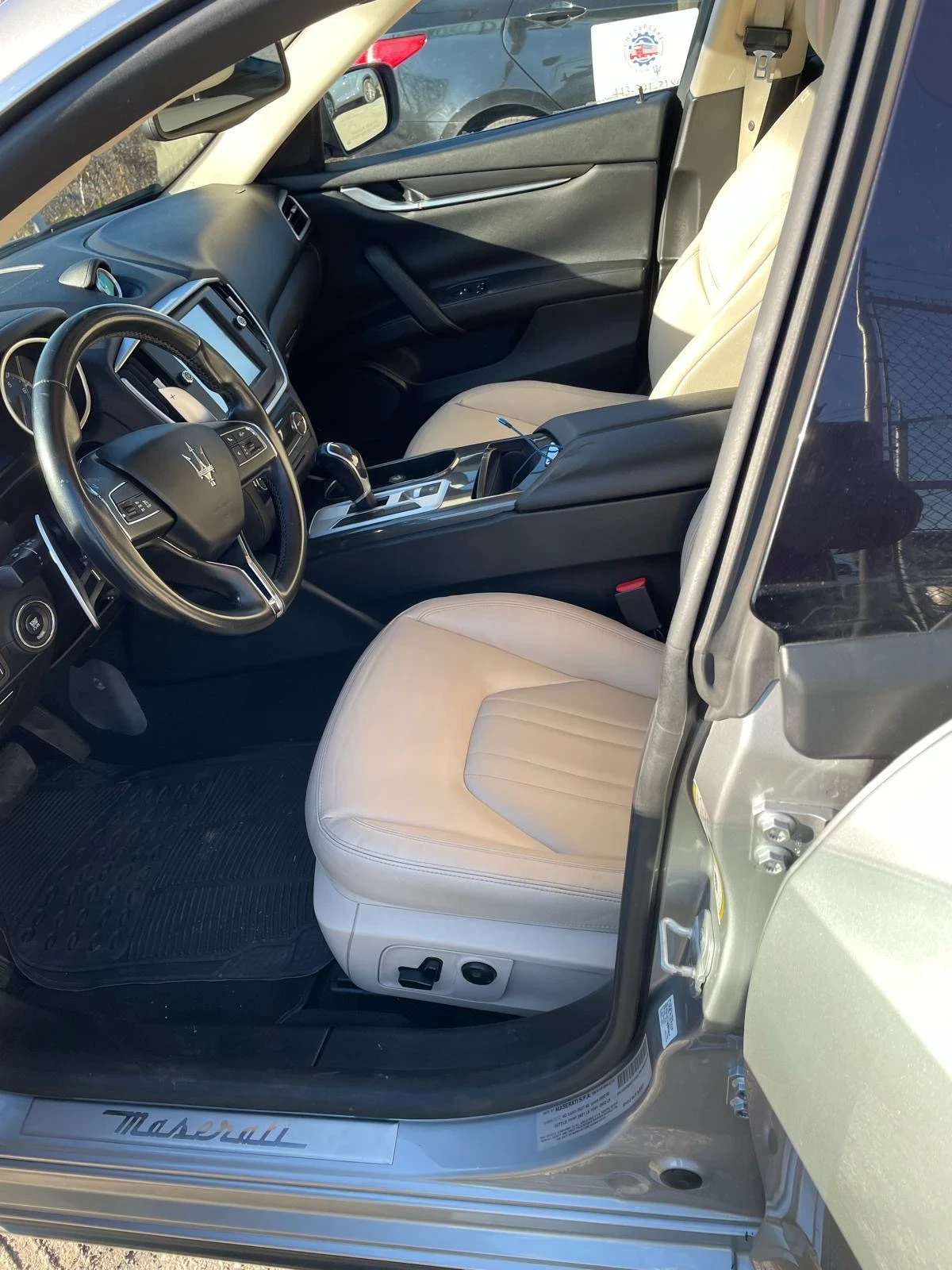 Maserati Ghibli, снимка 7 - Автомобили и джипове - 56580354