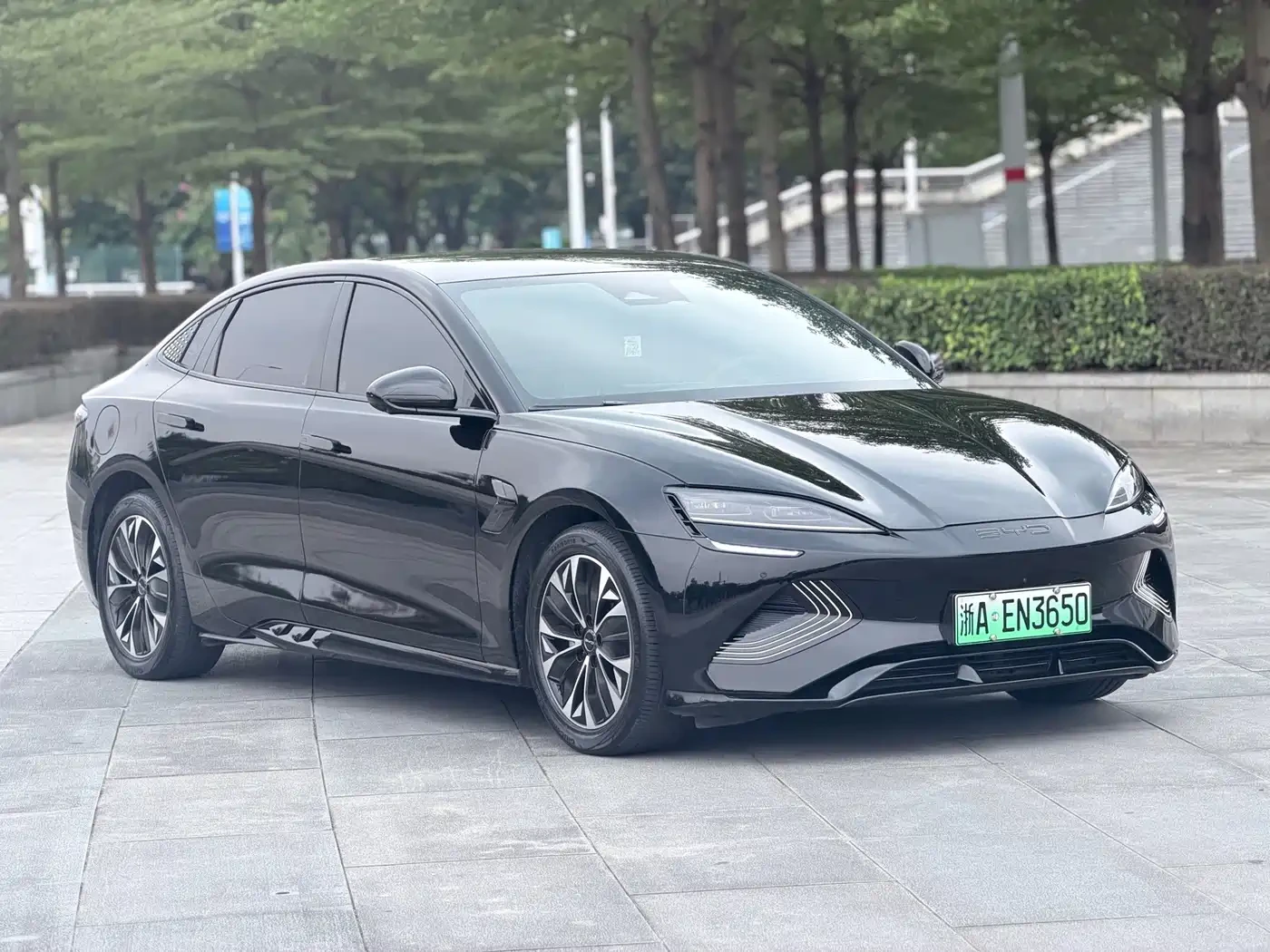 BYD Seal 2023* 550 KM* PREMIUM* 360* DIS* �����* DYNAUDIO*  | Mobile.bg � ����������� 3