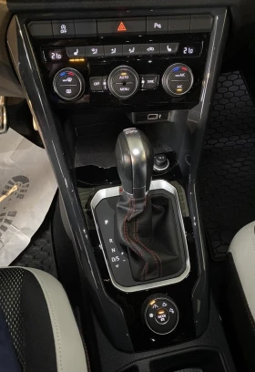 VW T-Roc 2.0 TSI* DSG* 4x4* LED* NAVI* BEATS* , снимка 8