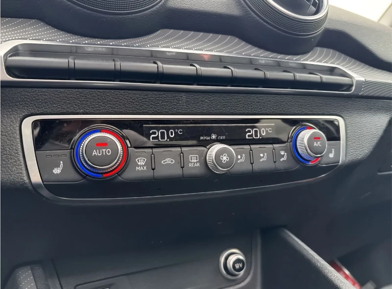 Audi Q2, снимка 13 - Автомобили и джипове - 51992468