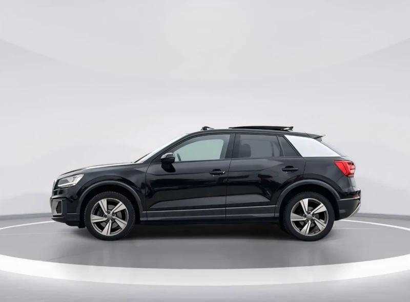 Audi Q2, снимка 5 - Автомобили и джипове - 51992468