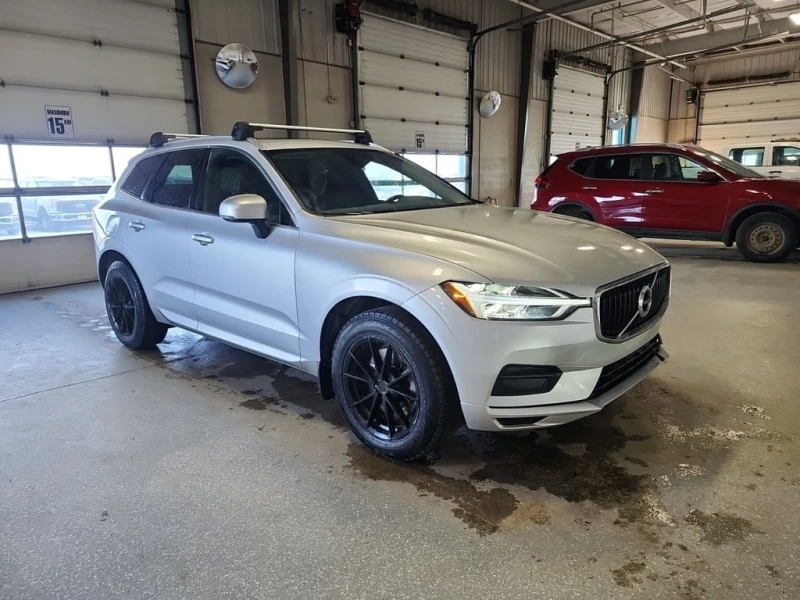 Volvo XC60 MOMENTUM * CARFAX * ОПЦИЯ ЗА ФИНАНСИРАНЕ * , снимка 2 - Автомобили и джипове - 53183070