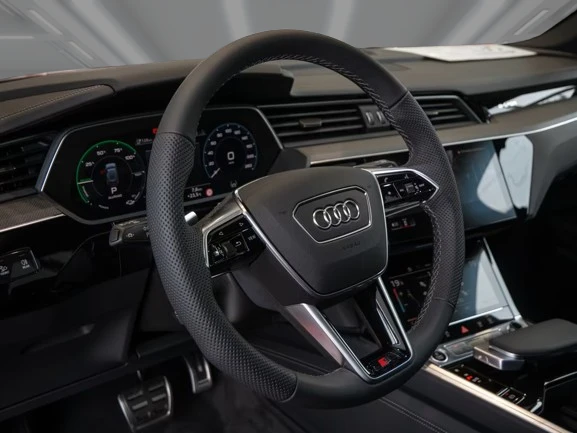 Audi Q8 e-Tron SUV 55 = S-line = Гаранция - изображение 6