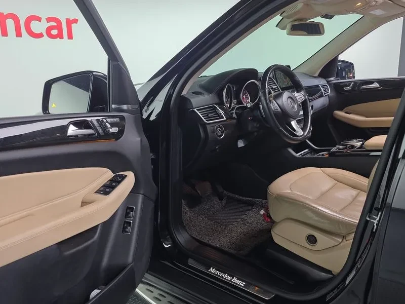 Mercedes-Benz GLS 350 4Matic - изображение 10