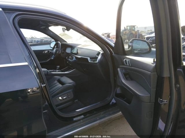 BMW X5 xDrive 40i* МЪРТВА ТОЧКА* ПОДГРЕВ* , снимка 9 - Автомобили и джипове - 53592094