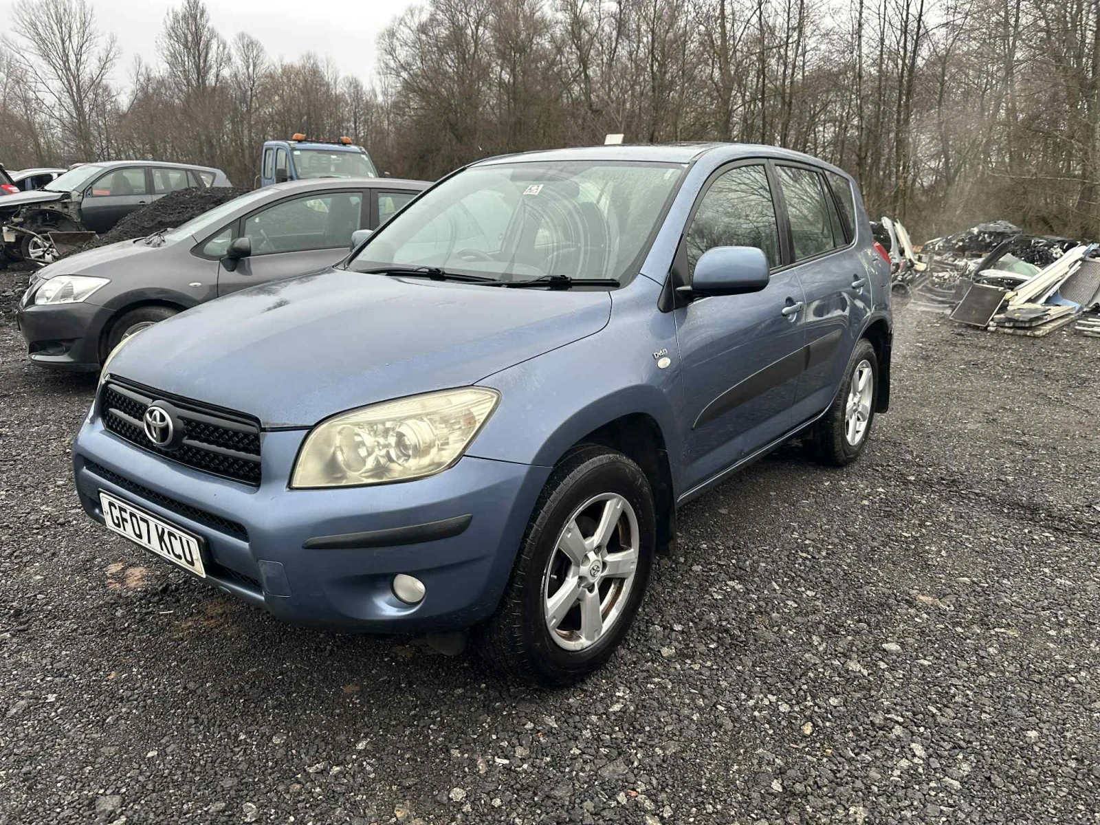 Toyota Rav4 2.2 D-4D 136к.с Кожен Салон НА ЧАСТИ, снимка 1