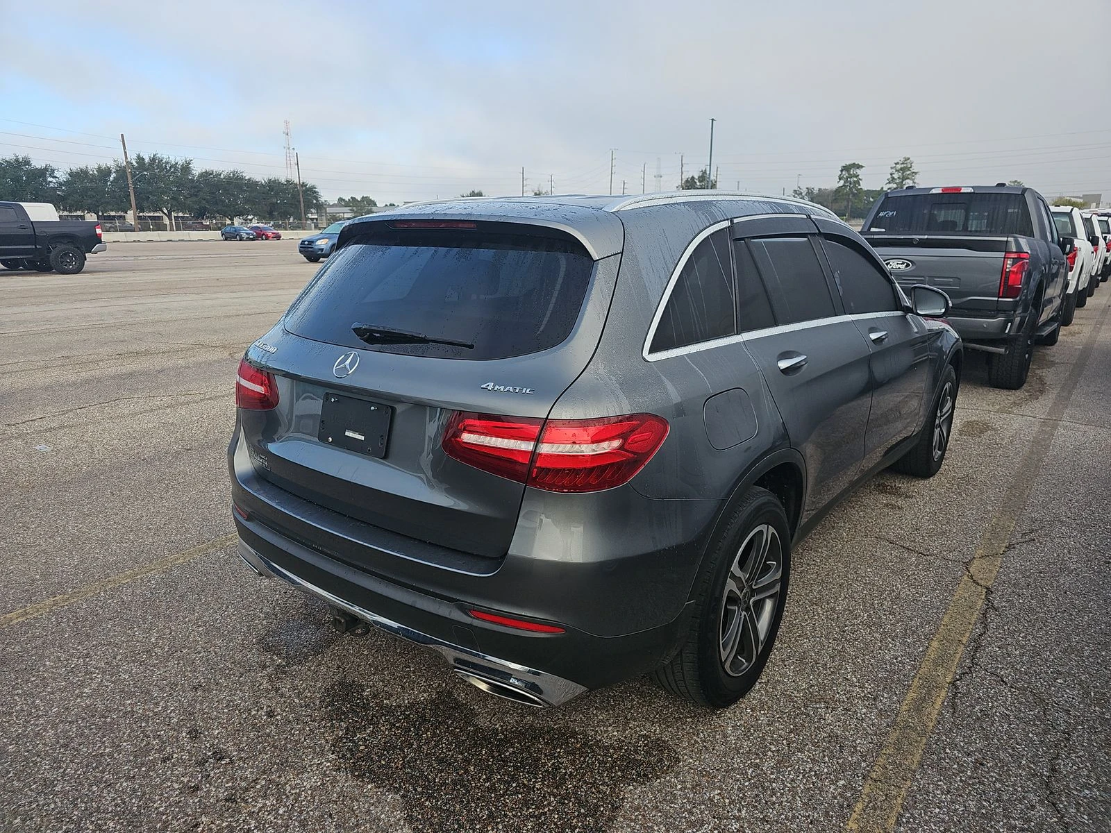 Mercedes-Benz GLC 300 AMG* 4MATIC* BURMESTER* PANO* KEYGO - изображение 4