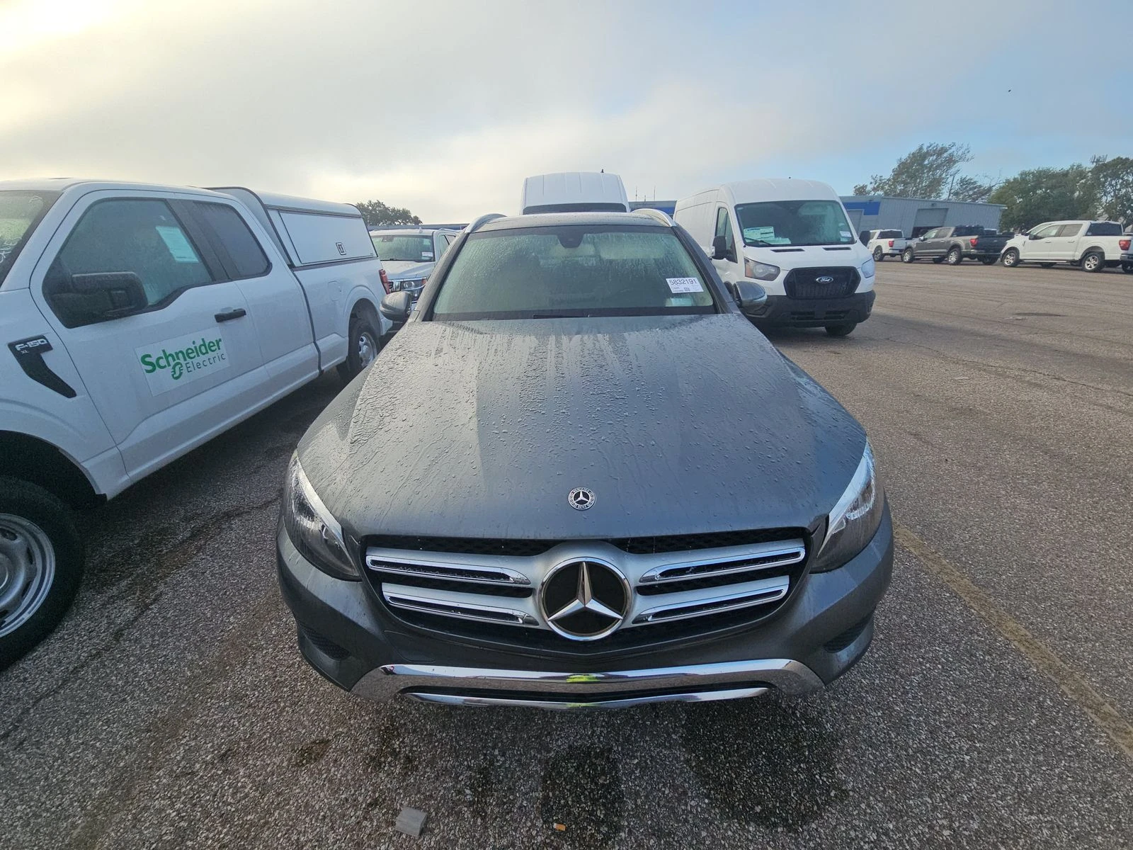 Mercedes-Benz GLC 300 AMG* 4MATIC* BURMESTER* PANO* KEYGO - изображение 2