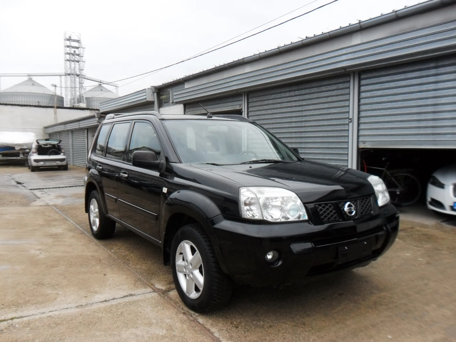 Nissan X-trail 2, 2D-4X4-KLIMA-ITALY - изображение 3