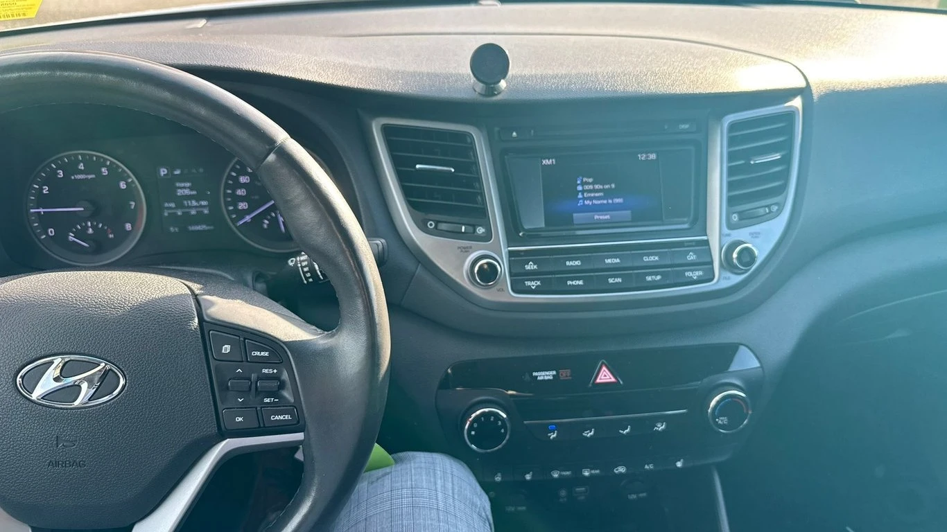 Hyundai Tucson * PREMIUM * CARFAX * ФИНАНСИРАНЕ* КЛИП - изображение 7