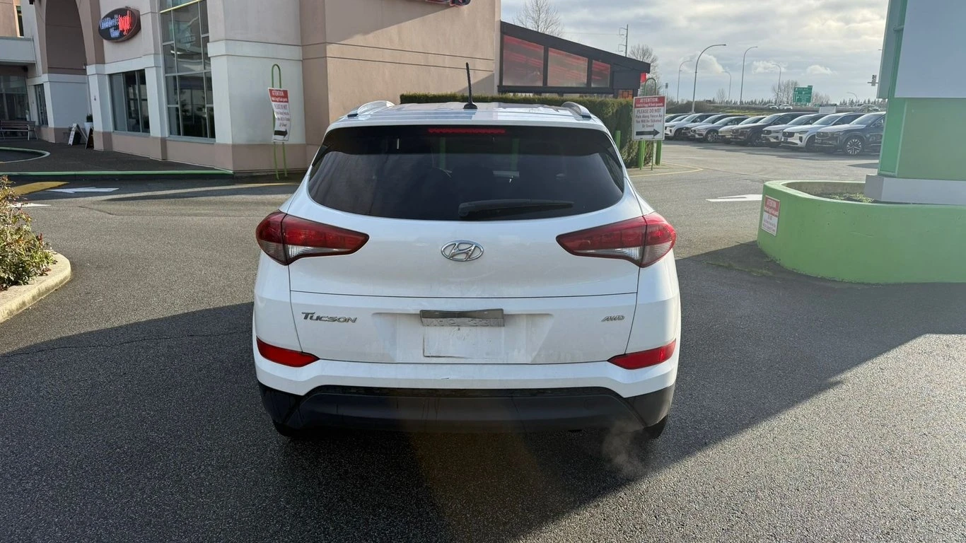 Hyundai Tucson * PREMIUM * CARFAX * ФИНАНСИРАНЕ* КЛИП - изображение 3