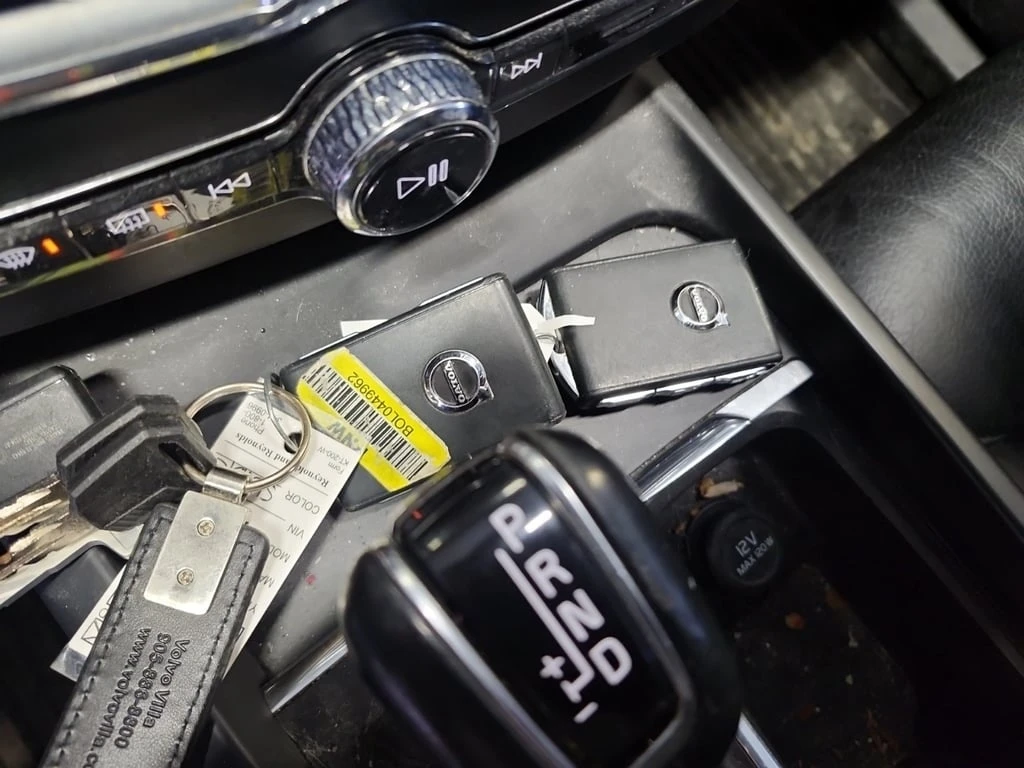 Volvo XC60 MOMENTUM * CARFAX * ����� �� ����������� *  | Mobile.bg � ����������� 12