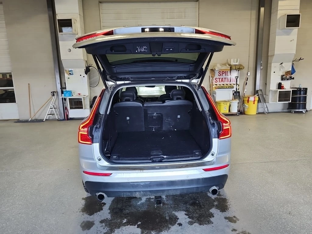 Volvo XC60 MOMENTUM * CARFAX * ОПЦИЯ ЗА ФИНАНСИРАНЕ *  - изображение 10