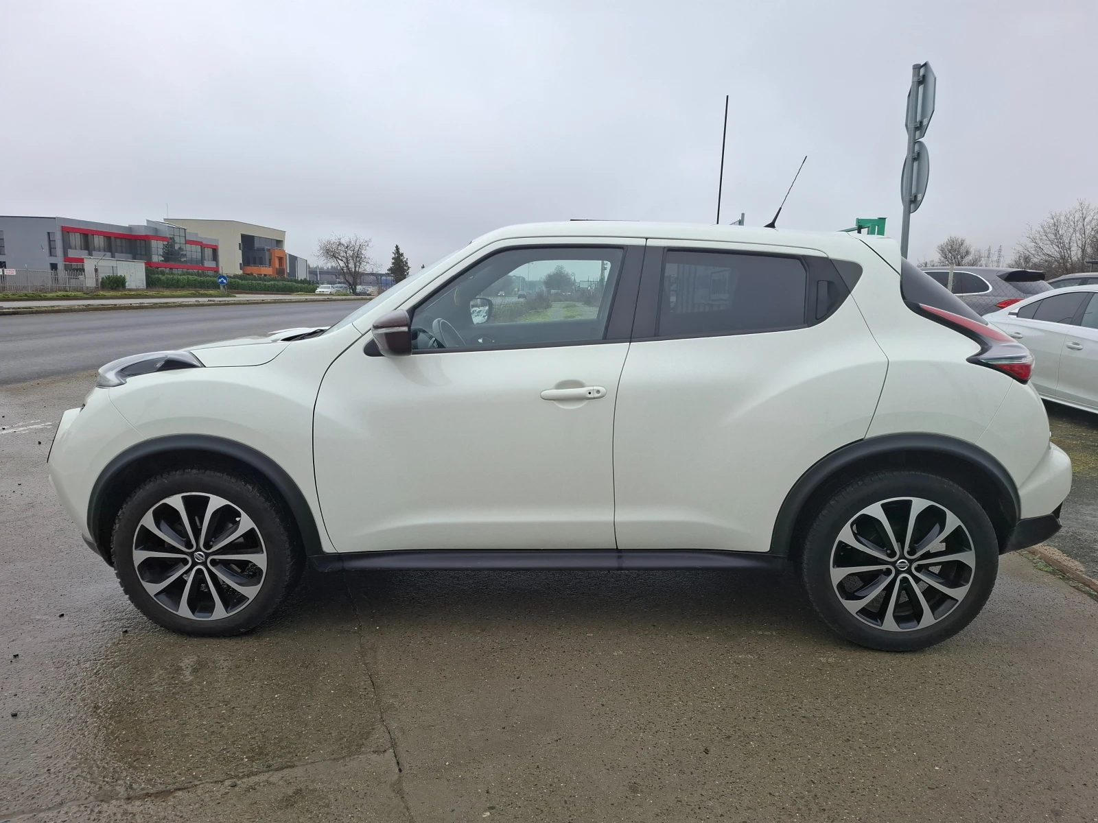 Nissan Juke 1, 2i TEKNA - изображение 6