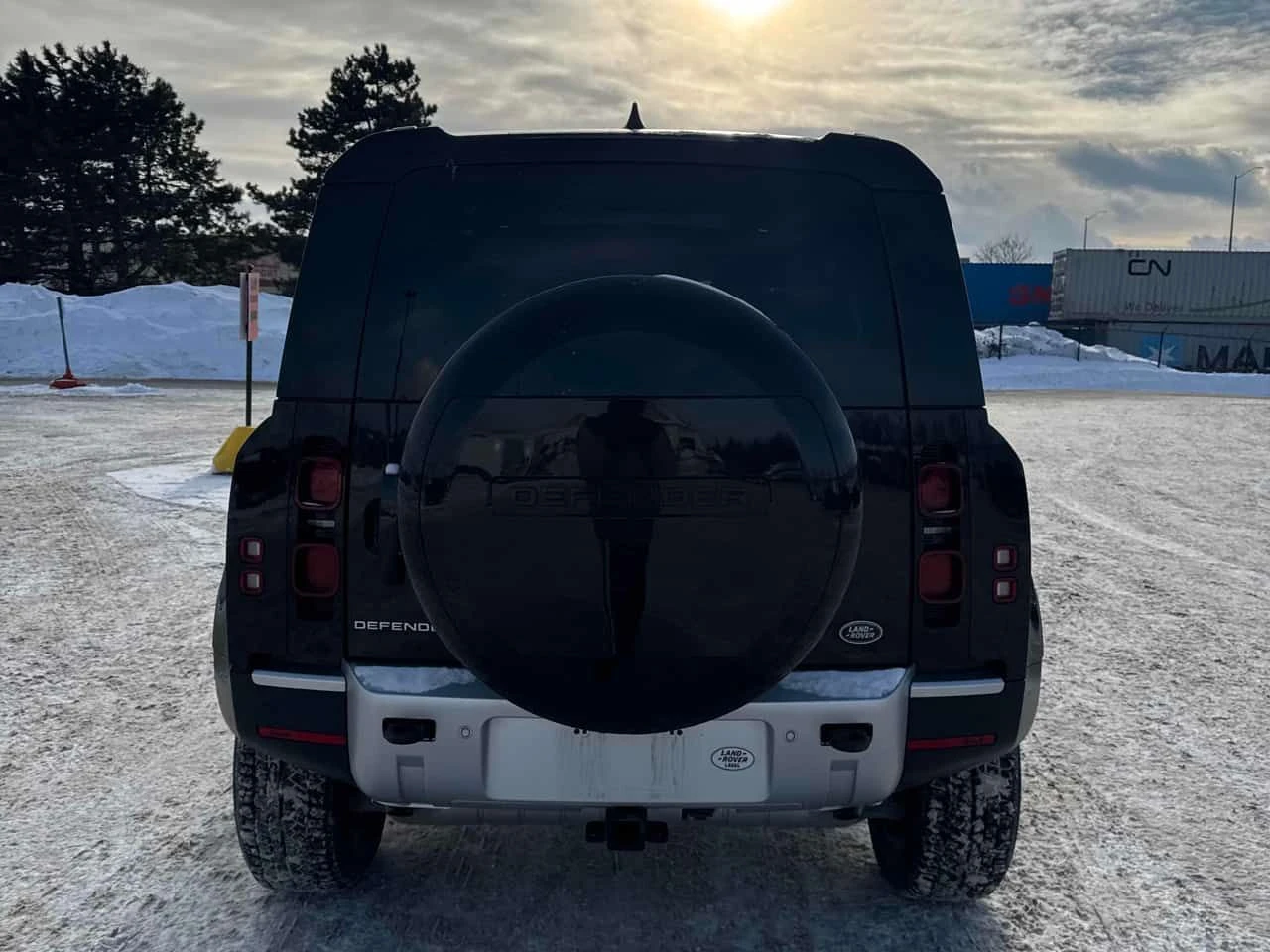 Land Rover Defender 110 S AWD * 360  * Keyless * Подгреви - изображение 4