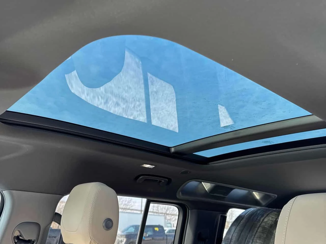 Land Rover Defender 110 S AWD * 360  * Keyless * �������� | Mobile.bg � ����������� 15