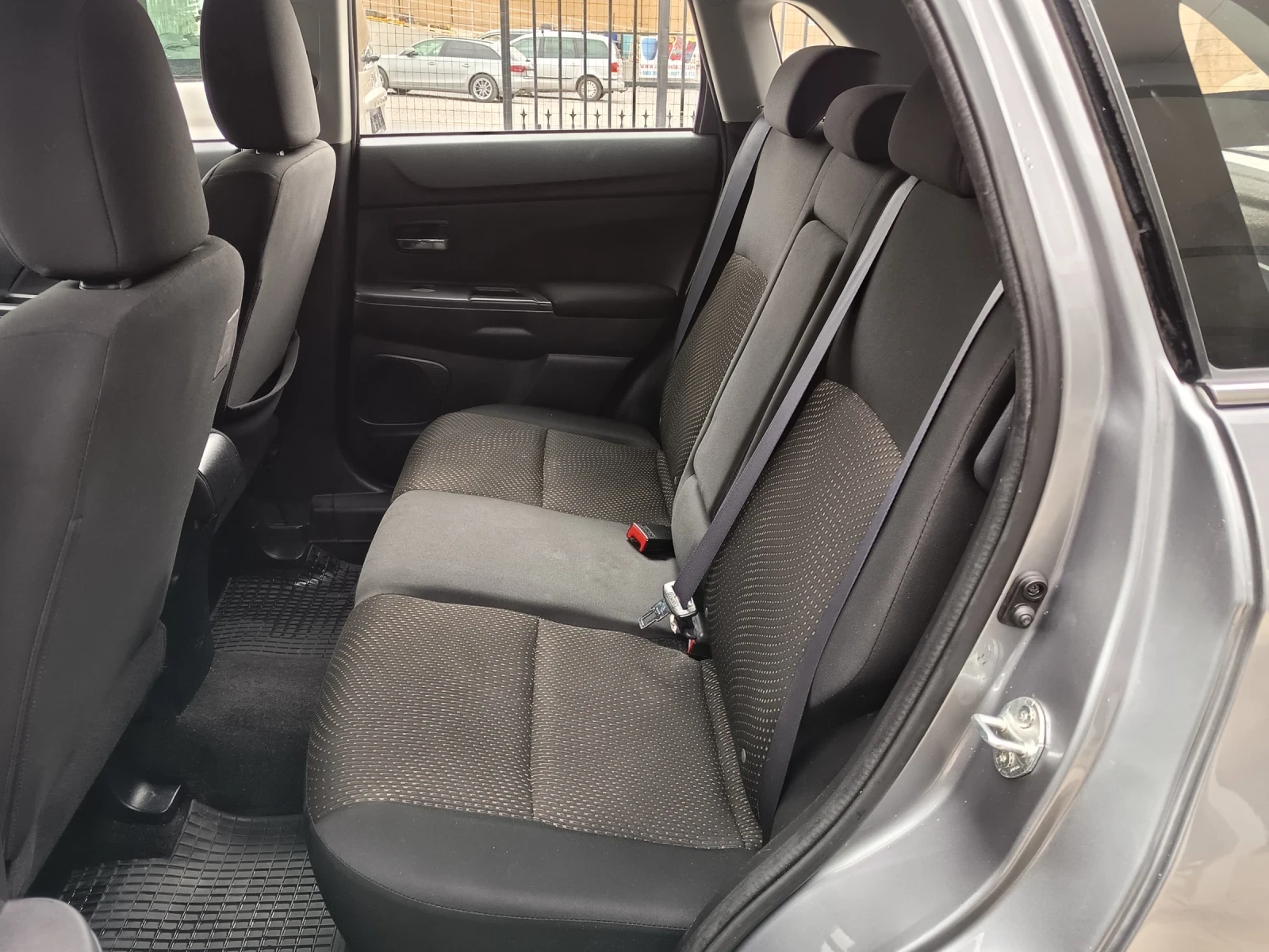 Mitsubishi ASX 1.8did, снимка 10 - Автомобили и джипове - 53901923