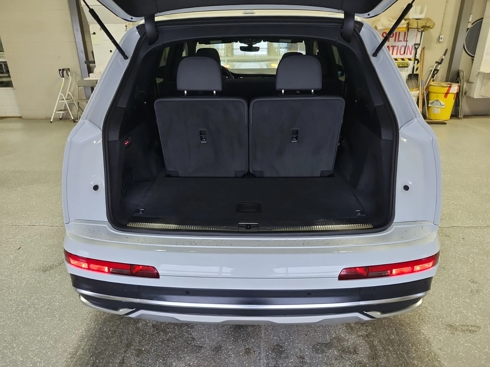 Audi Q7 PREMIUM * * CARFAX * * АВТО КРЕДИТ * * , снимка 6 - Автомобили и джипове - 53930030