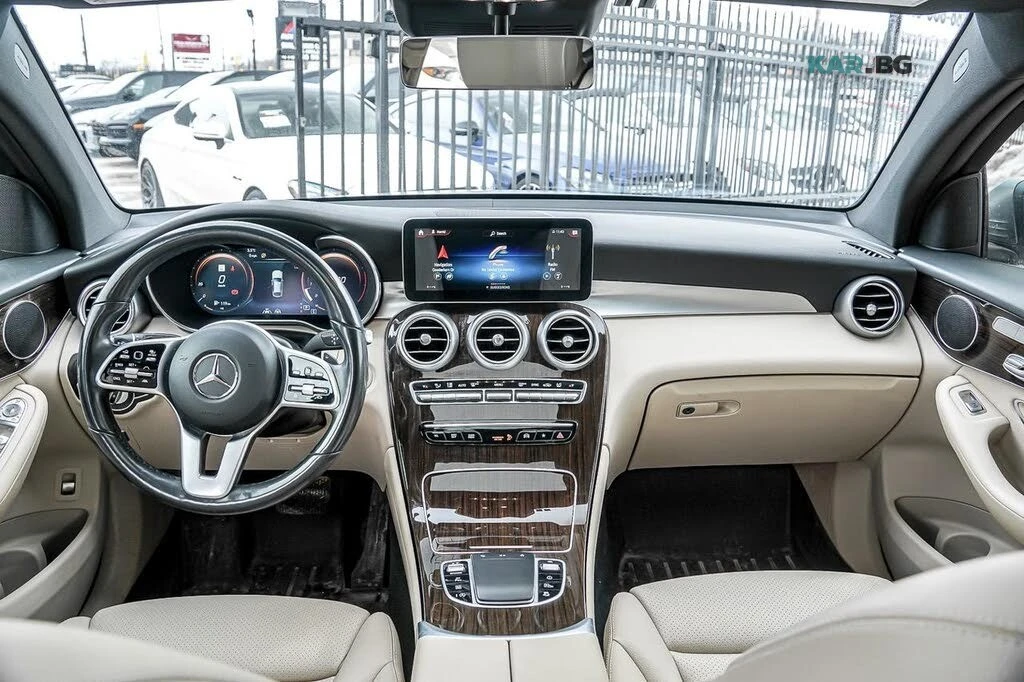 Mercedes-Benz GLC DIGITAL* ПАМЕТ* ПАНО* 360 КАМЕРА* СЛЕД НА ЛЕНТИ* , снимка 14 - Автомобили и джипове - 54949786