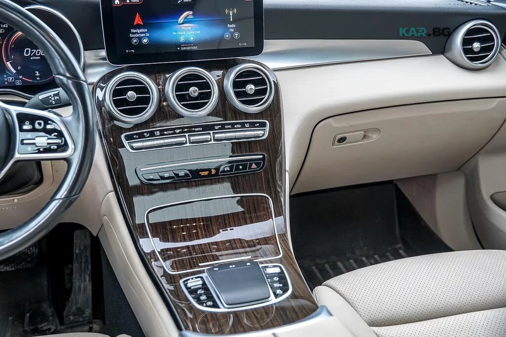 Mercedes-Benz GLC DIGITAL* ПАМЕТ* ПАНО* 360 КАМЕРА* СЛЕД НА ЛЕНТИ* , снимка 13 - Автомобили и джипове - 54949786