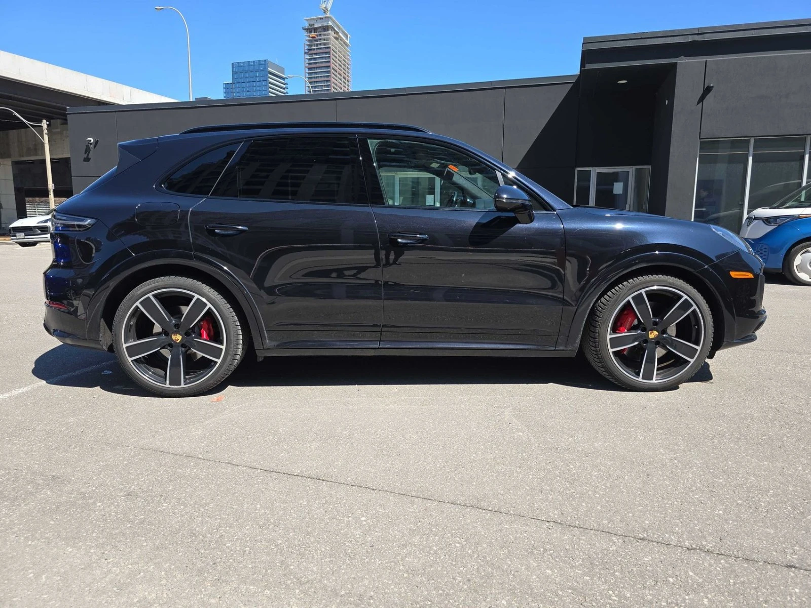 Porsche Cayenne GTS Автокредит Цена до България, снимка 2 - Автомобили и джипове - 55557323