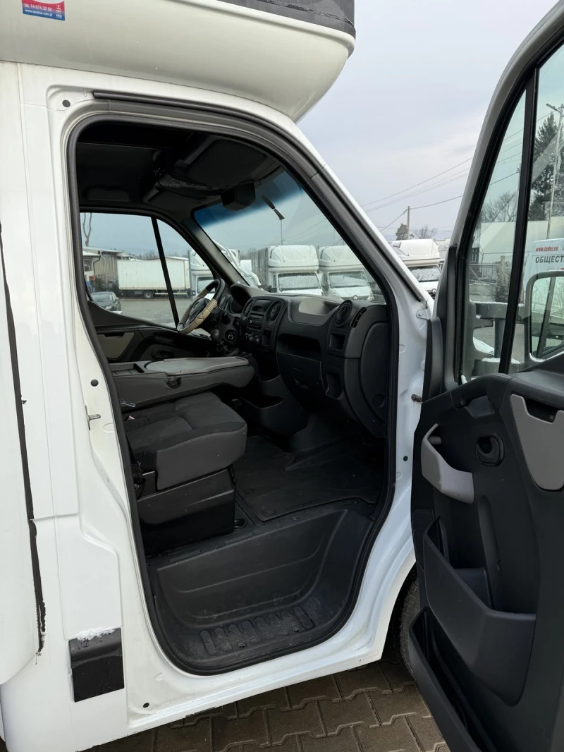 Renault Master, снимка 2 - Бусове и автобуси - 48699358