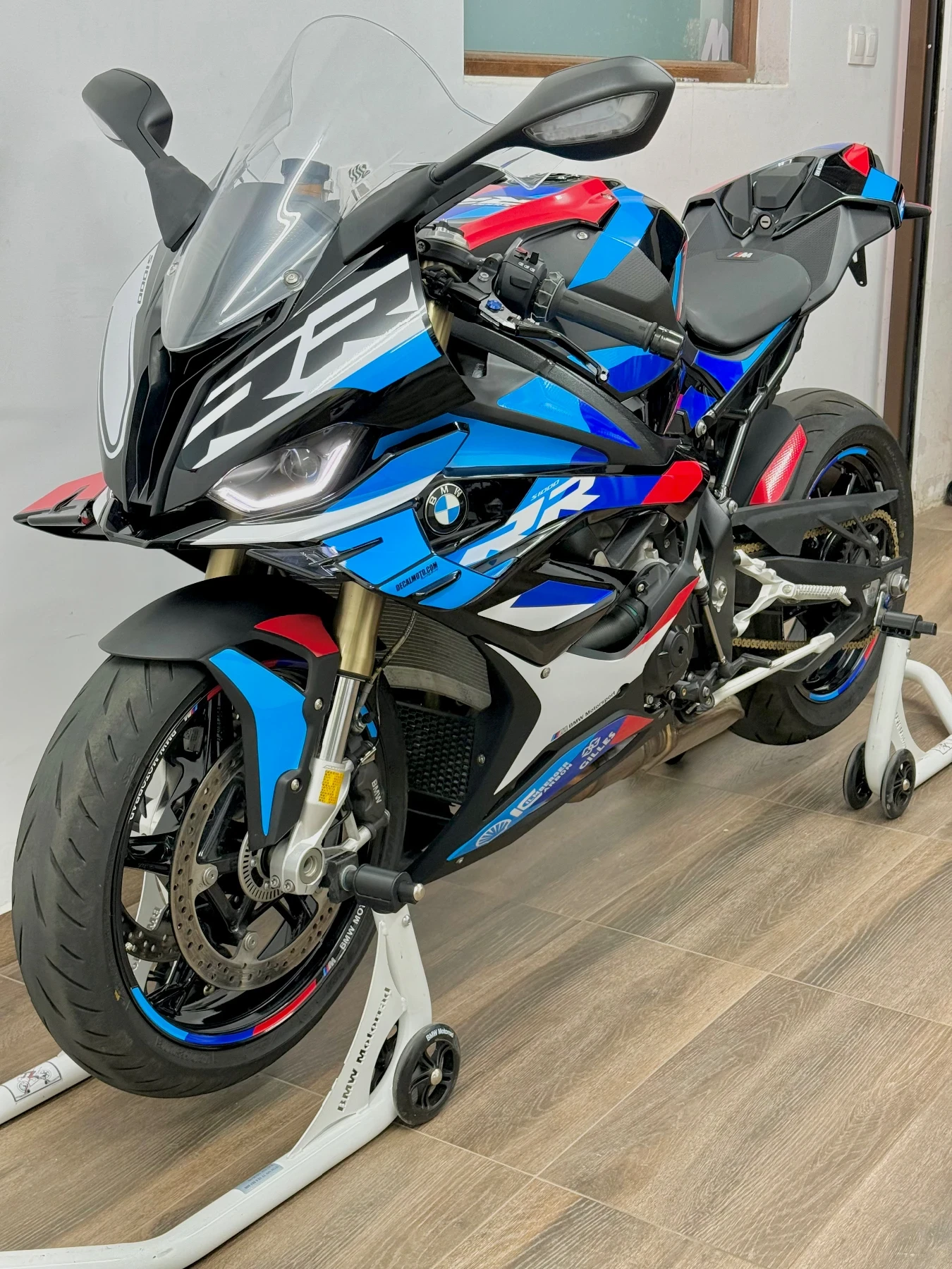 BMW S 1000RR - изображение 2