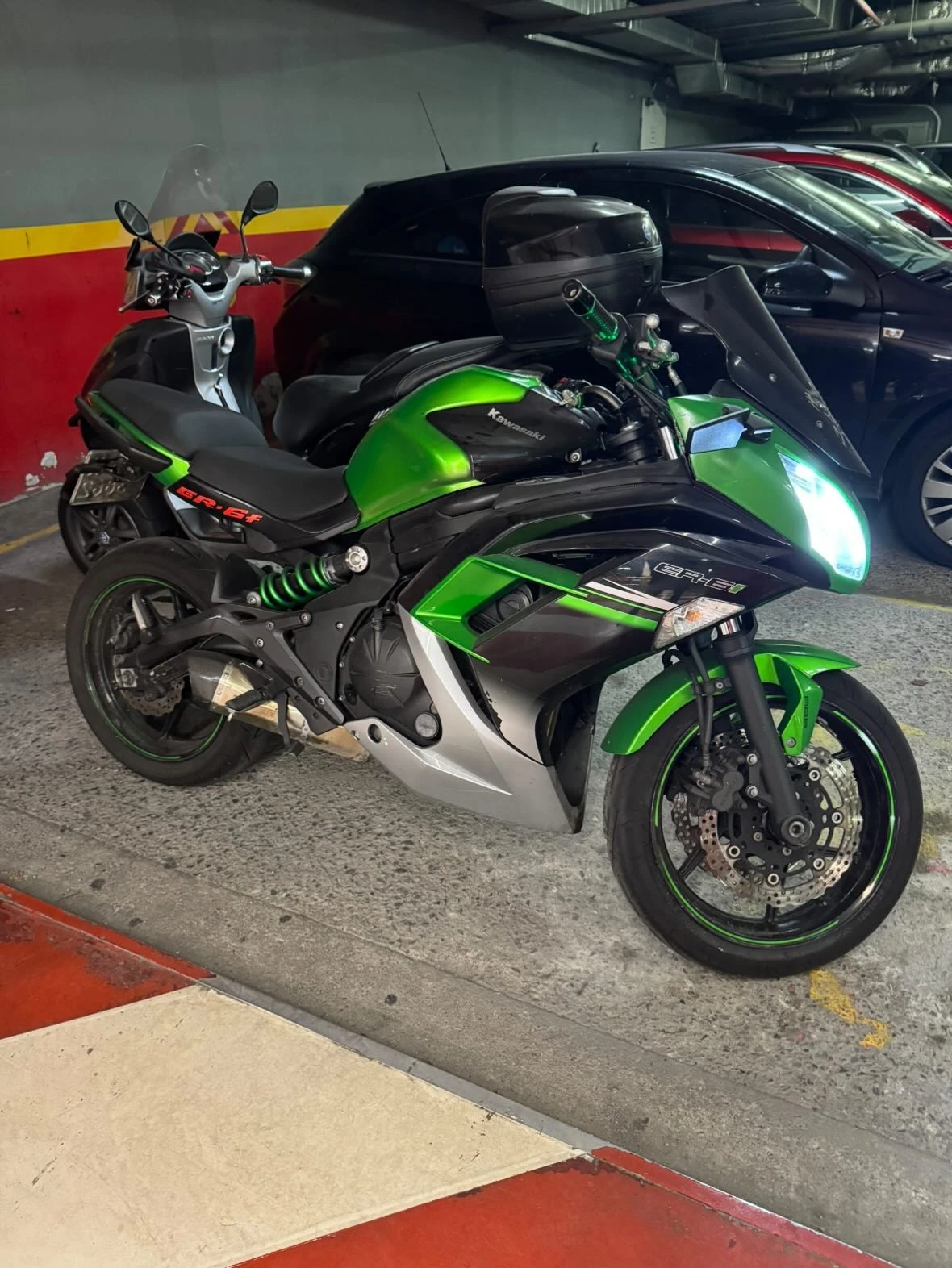 Kawasaki ER ER6F