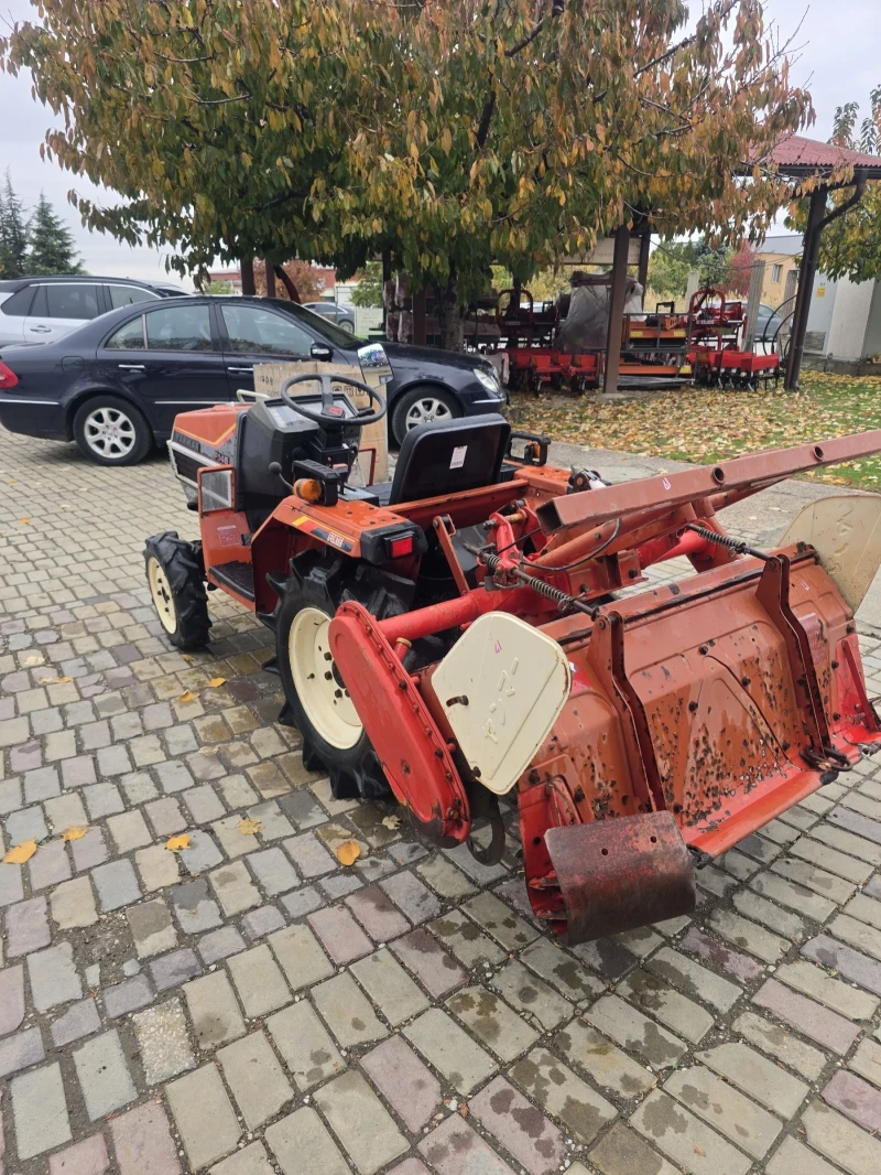 Трактор Yanmar F145, снимка 3 - Селскостопанска техника - 52304829