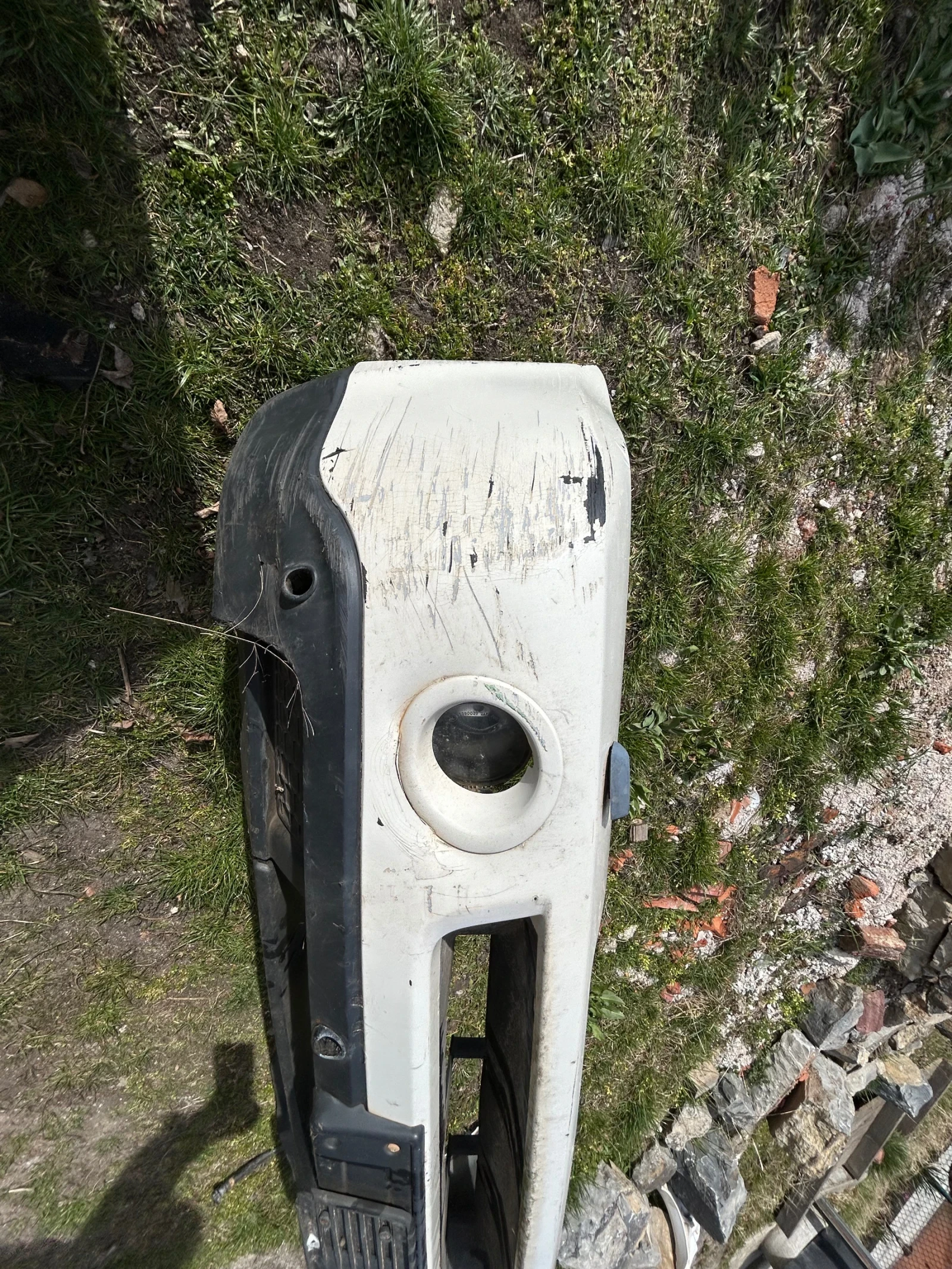 Предна броня RANGE ROVER SPORT 2005г , снимка 2 - Части - 53799777