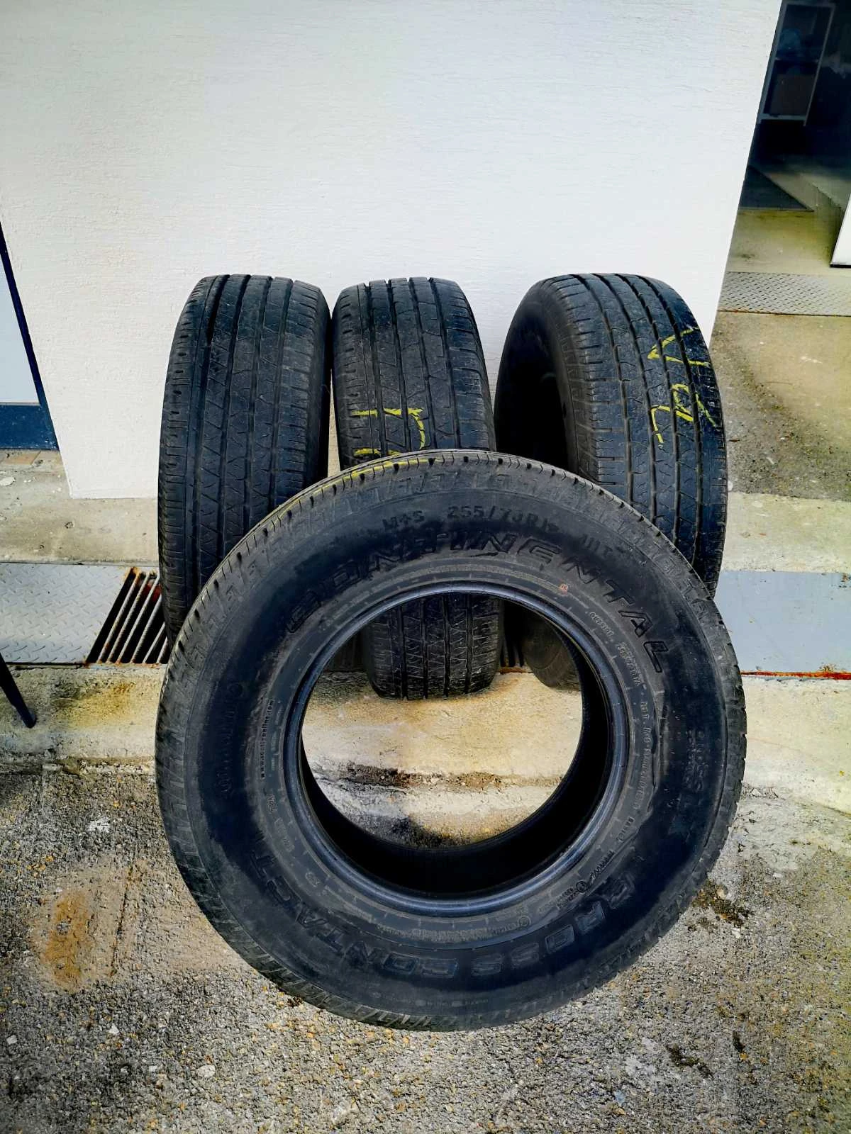 Гуми Летни 255/70R16, снимка 2 - Гуми и джанти - 54771281