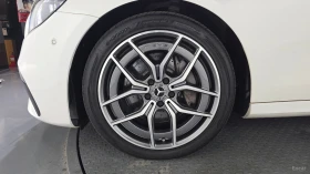 Mercedes-Benz E 220 d* 4MATIC* AMG-LINE* DISTRONIC* КАМЕРА* HUD* , снимка 16