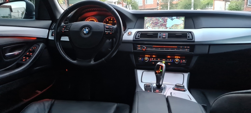 BMW 530, снимка 6 - Автомобили и джипове - 45642032