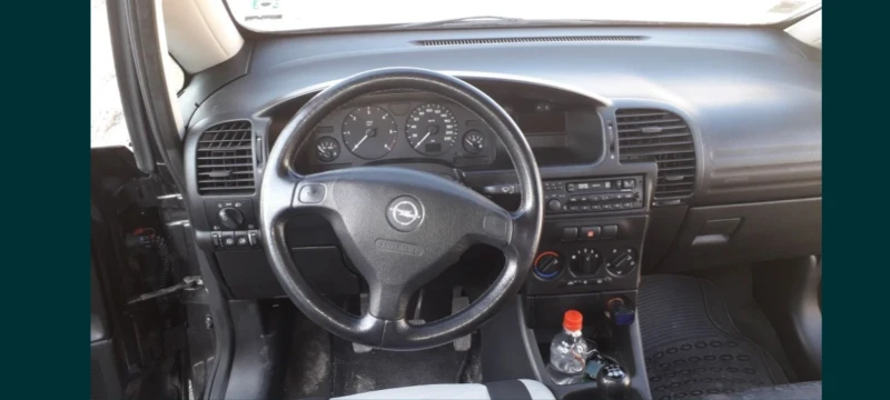 Opel Zafira, снимка 6 - Автомобили и джипове - 47485834