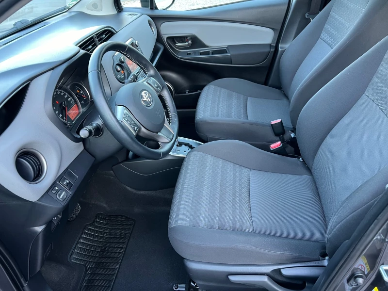 Toyota Yaris 1.33-УНИКАТ!, снимка 10 - Автомобили и джипове - 47601961