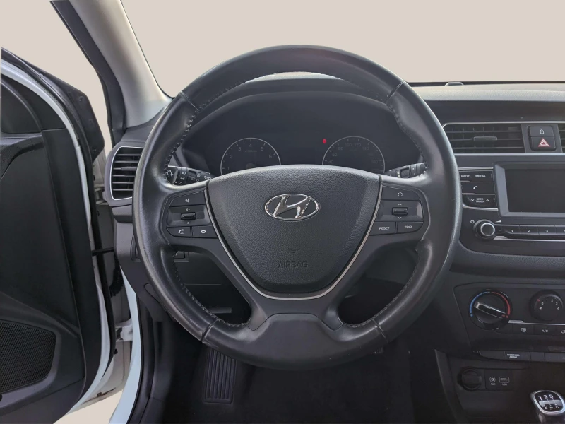 Hyundai I20 1.2, снимка 9 - Автомобили и джипове - 48804906