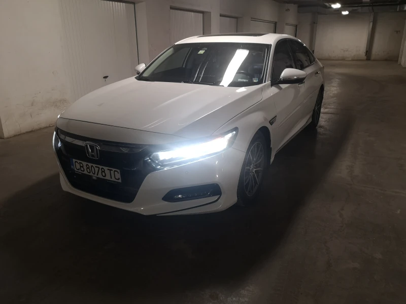 Honda Accord 2.0T Touring, снимка 3 - Автомобили и джипове - 49221027