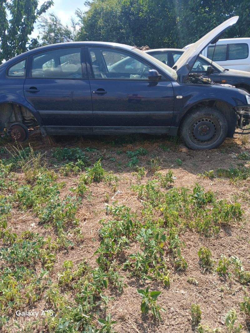VW Passat 1.9, снимка 9 - Автомобили и джипове - 52296765
